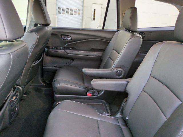 used 2021 Honda Pilot car, priced at $26,952