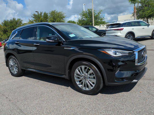 new 2024 INFINITI QX50 car, priced at $43,560