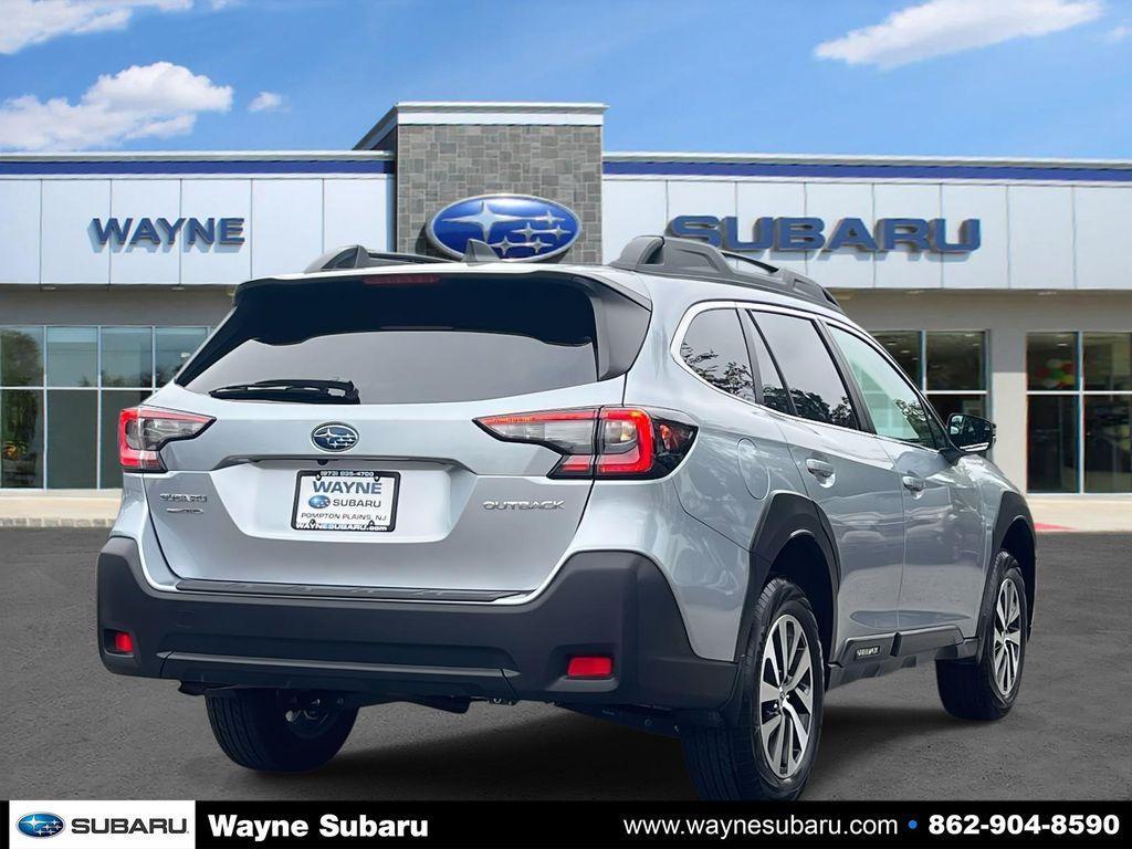 used 2025 Subaru Outback car, priced at $33,000