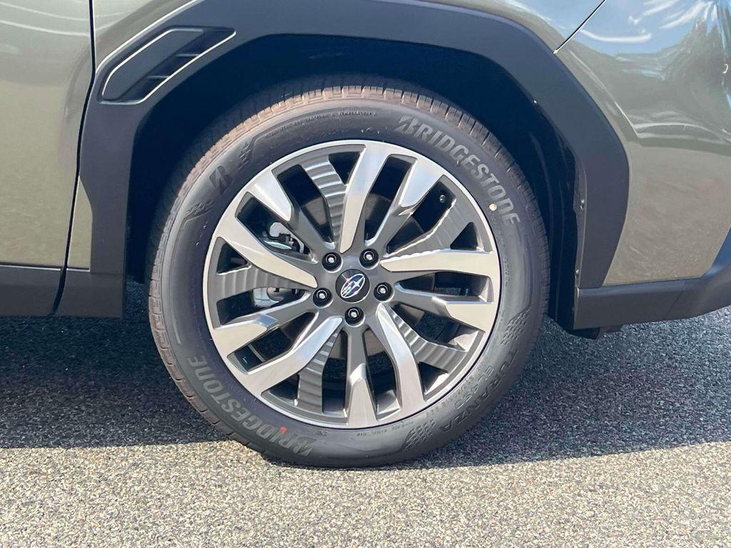 new 2025 Subaru Forester car, priced at $43,692