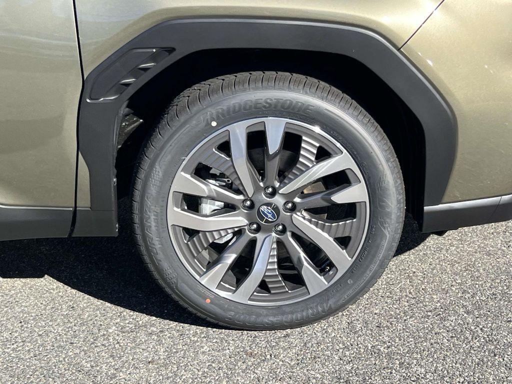 new 2025 Subaru Forester Hybrid car, priced at $45,654