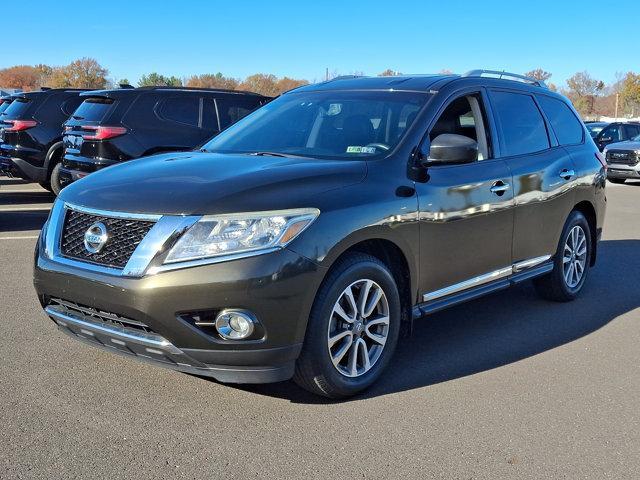 used 2016 Nissan Pathfinder car, priced at $14,999