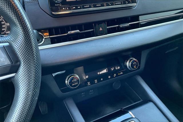 used 2023 Mitsubishi Outlander car, priced at $18,126