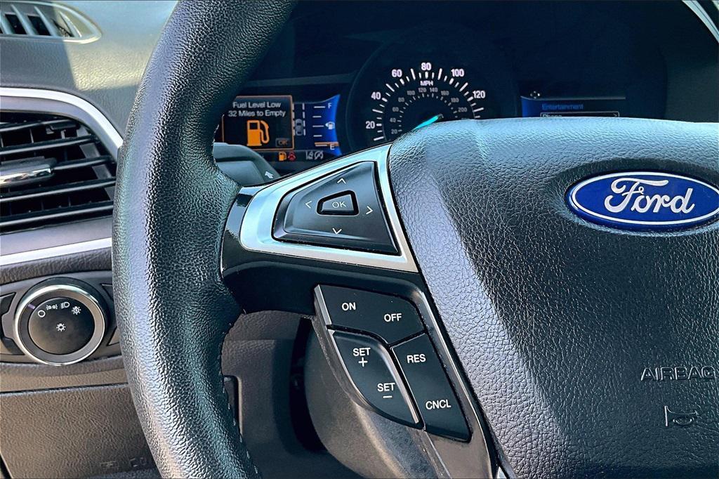 used 2024 Ford Edge car, priced at $23,519