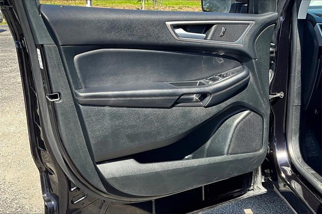 used 2024 Ford Edge car, priced at $27,689