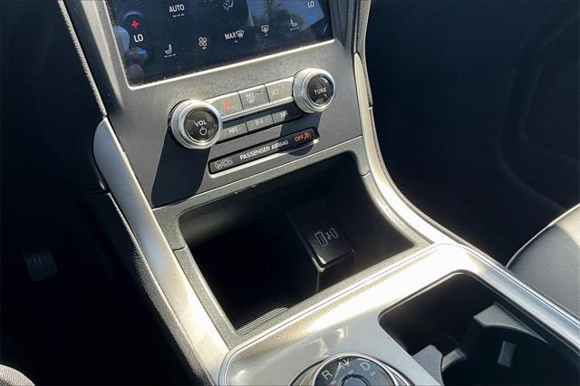 used 2024 Ford Edge car