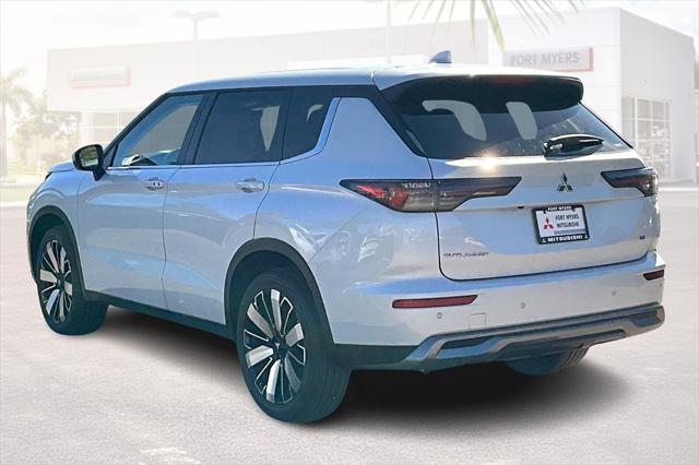 new 2025 Mitsubishi Outlander car, priced at $36,205