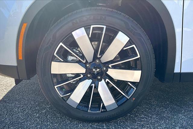 new 2025 Mitsubishi Outlander car, priced at $36,205