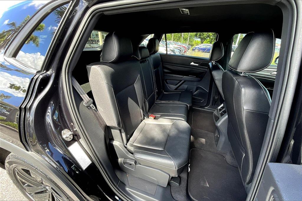 used 2020 Volkswagen Atlas Cross Sport car, priced at $18,261