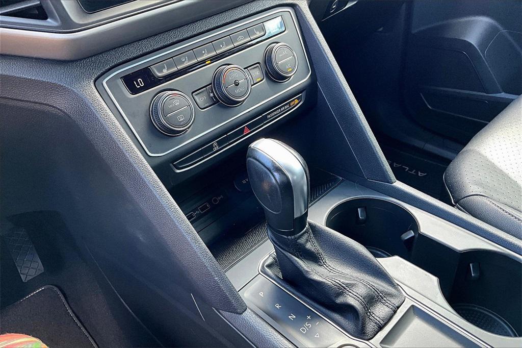 used 2020 Volkswagen Atlas Cross Sport car, priced at $18,261