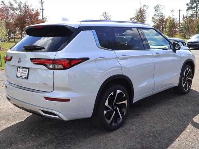 new 2024 Mitsubishi Outlander car, priced at $40,285