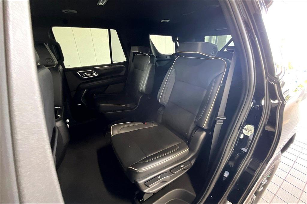 used 2023 GMC Yukon car, priced at $48,336