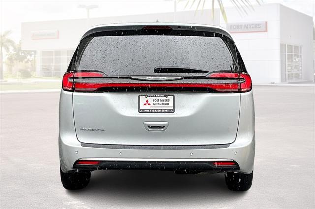 used 2024 Chrysler Pacifica car, priced at $33,223