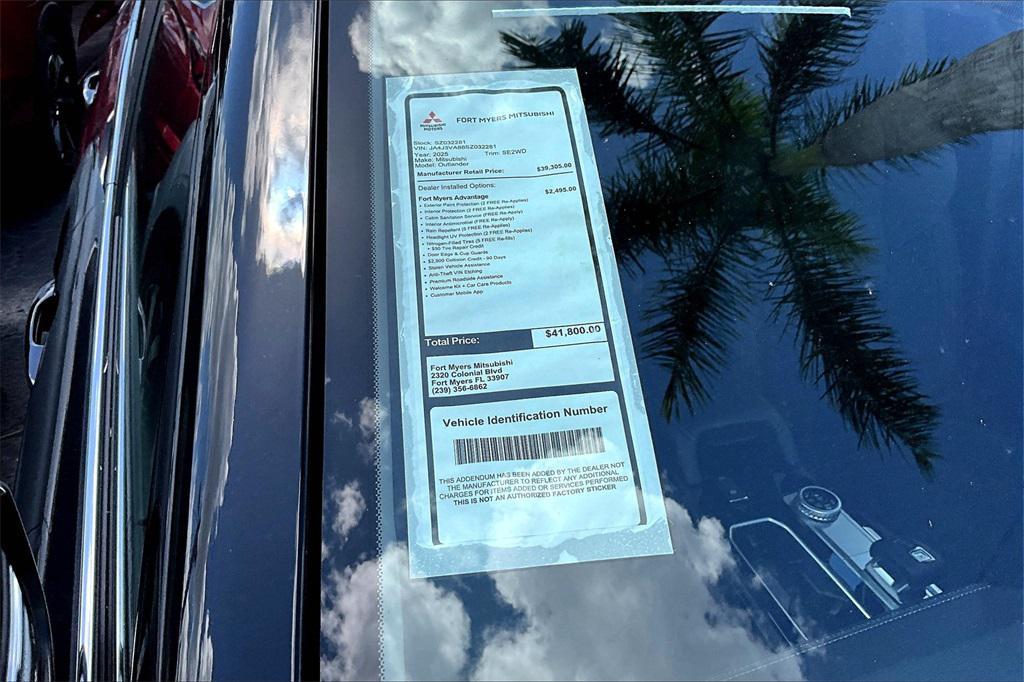 new 2025 Mitsubishi Outlander car, priced at $34,305