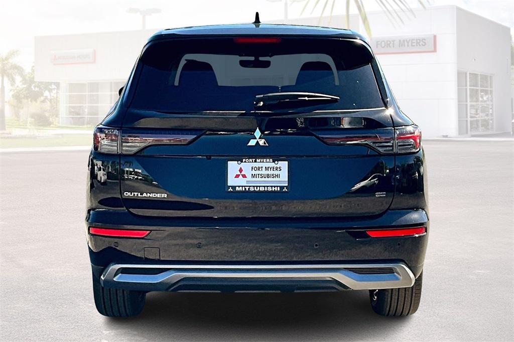 new 2025 Mitsubishi Outlander car, priced at $34,305