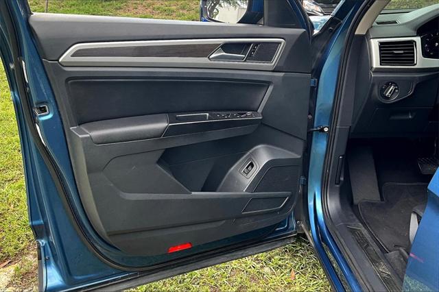 used 2019 Volkswagen Atlas car, priced at $25,159