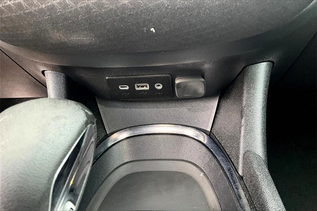used 2024 Chevrolet Malibu car, priced at $18,599