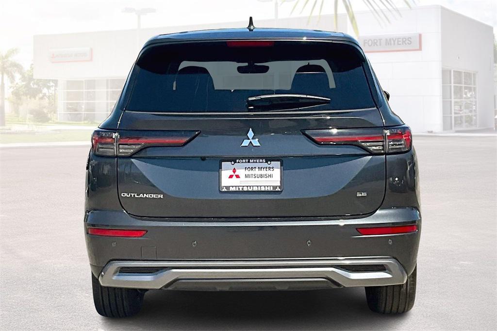 new 2025 Mitsubishi Outlander car, priced at $34,445