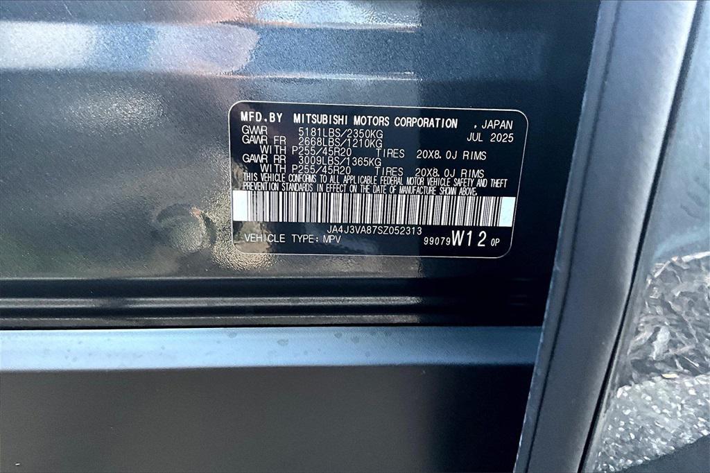 new 2025 Mitsubishi Outlander car, priced at $34,445