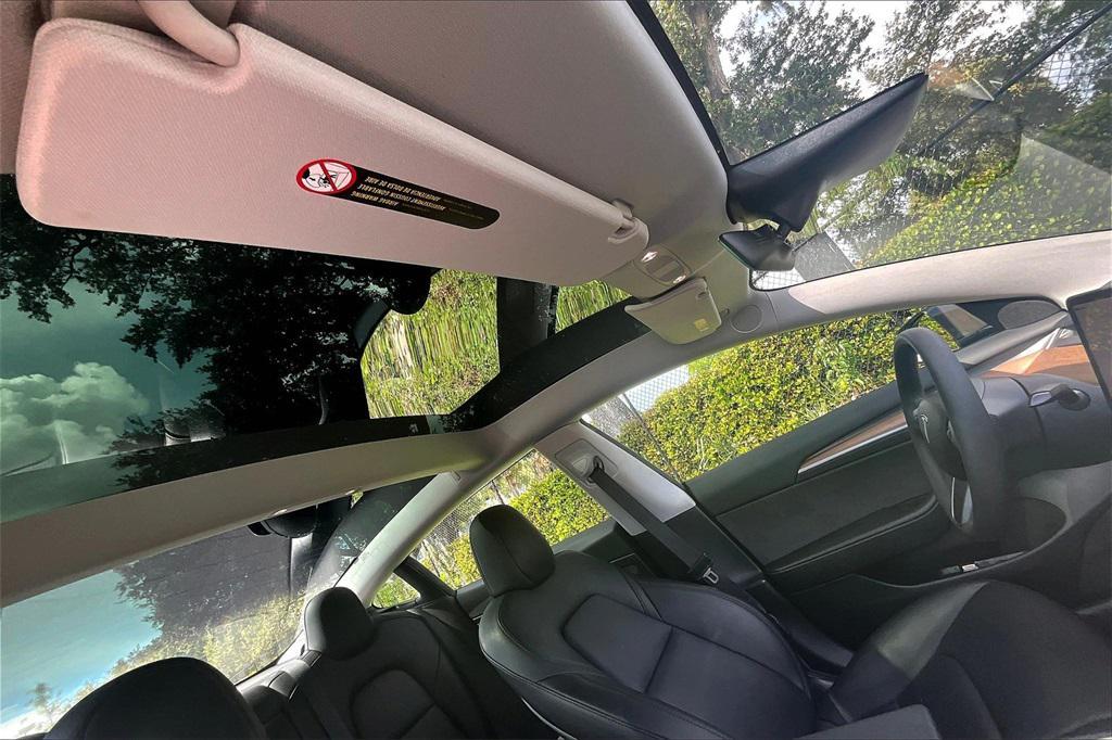 used 2023 Tesla Model 3 car, priced at $29,999