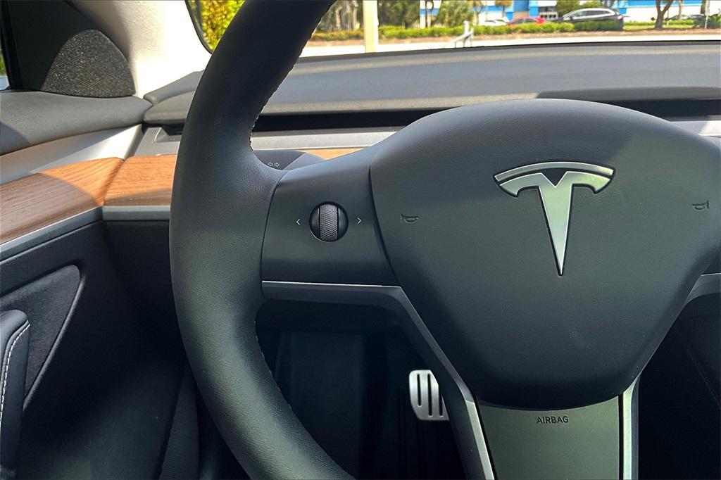 used 2023 Tesla Model 3 car, priced at $29,999