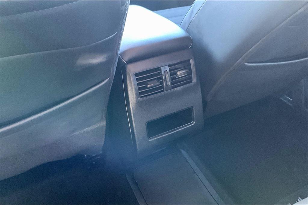 used 2024 Mitsubishi Outlander PHEV car, priced at $29,900