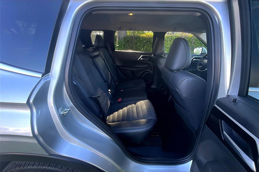 used 2024 Mitsubishi Outlander PHEV car, priced at $29,900