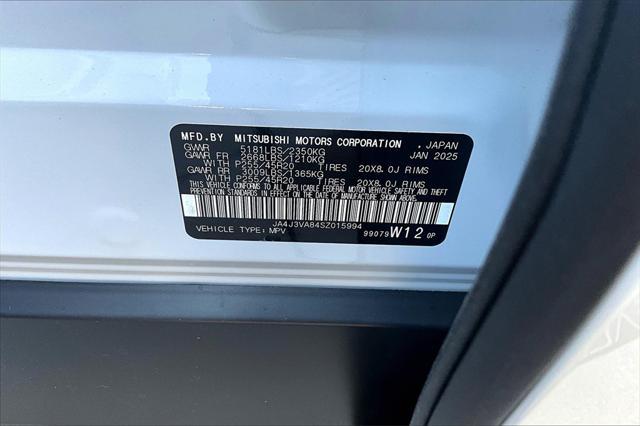new 2025 Mitsubishi Outlander car, priced at $36,110