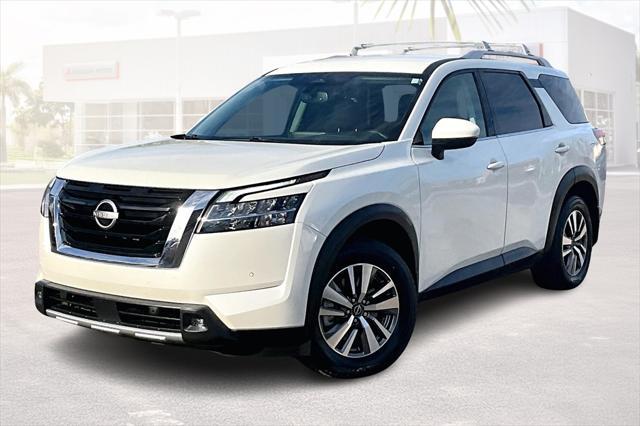 used 2022 Nissan Pathfinder car, priced at $25,401