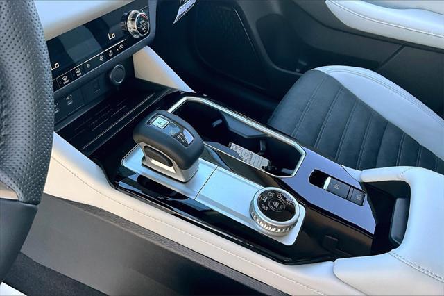 new 2025 Mitsubishi Outlander car, priced at $35,515