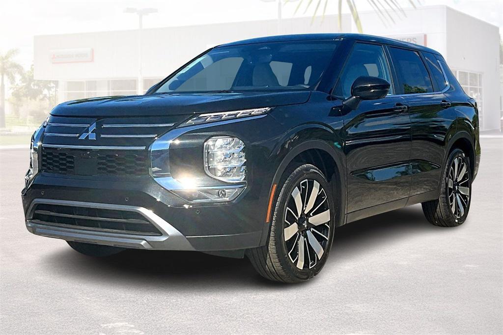 new 2025 Mitsubishi Outlander car, priced at $26,355