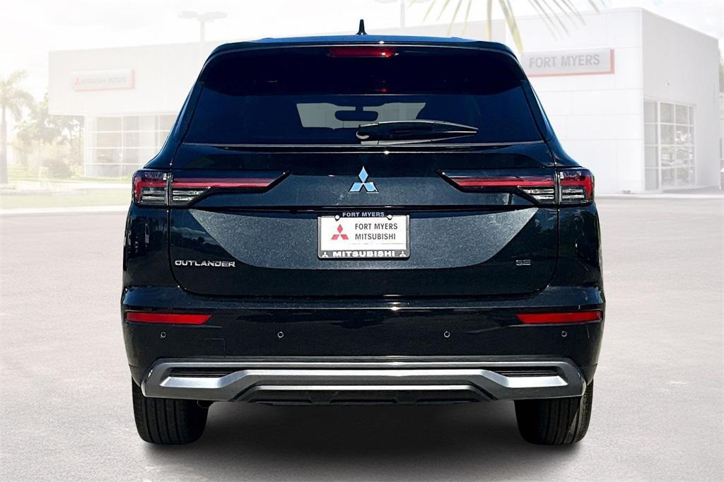 new 2025 Mitsubishi Outlander car, priced at $26,355