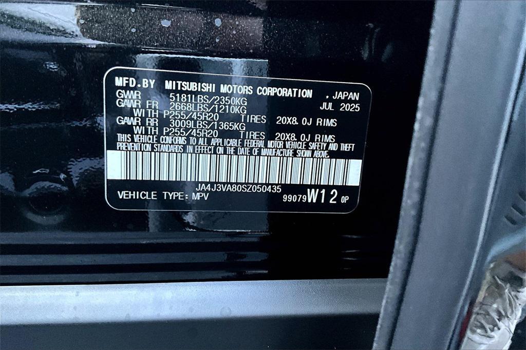 new 2025 Mitsubishi Outlander car, priced at $26,355