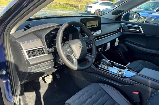 new 2025 Mitsubishi Outlander car, priced at $35,820