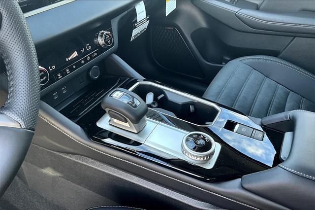 new 2025 Mitsubishi Outlander car, priced at $35,820