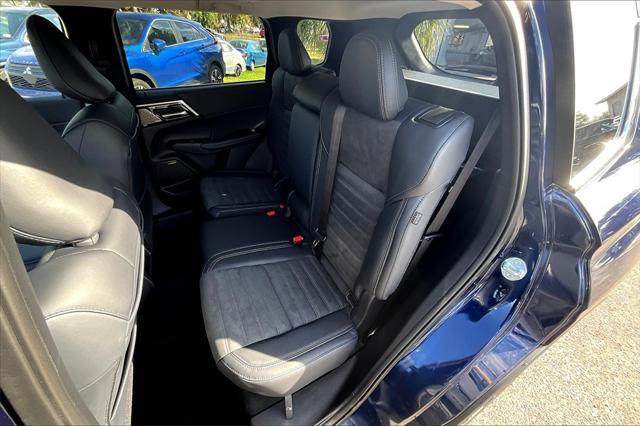 new 2025 Mitsubishi Outlander car, priced at $35,820