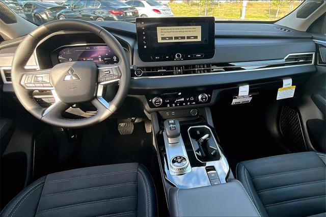 new 2025 Mitsubishi Outlander car, priced at $35,820