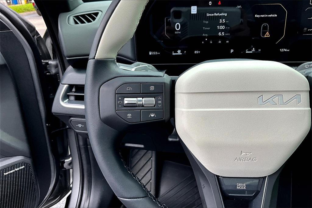used 2025 Kia K4 car, priced at $25,900