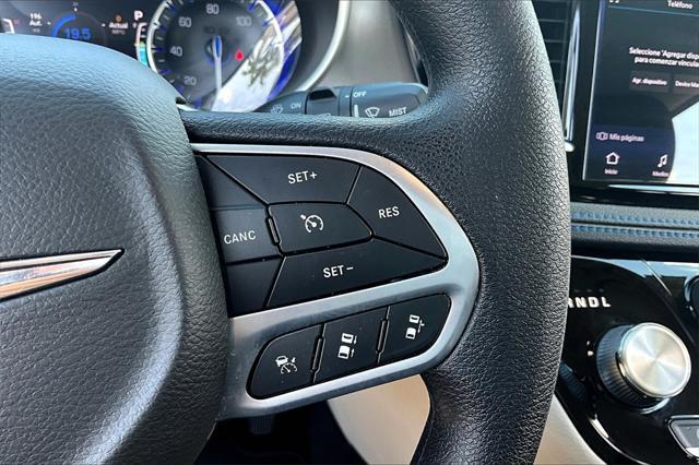 used 2021 Chrysler Pacifica car, priced at $19,136