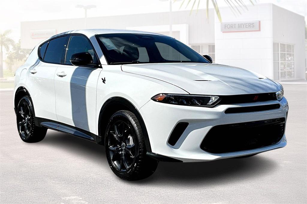 used 2024 Dodge Hornet car, priced at $23,322