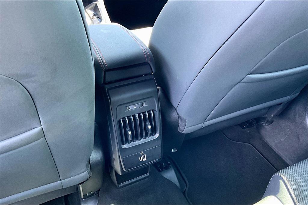 used 2024 Dodge Hornet car, priced at $23,322