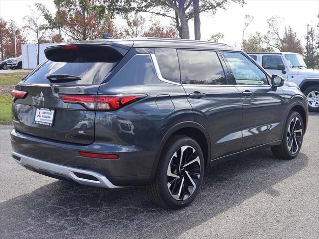 new 2024 Mitsubishi Outlander car, priced at $40,450