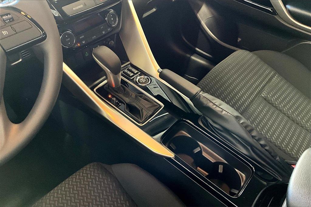 new 2026 Mitsubishi Eclipse Cross car, priced at $25,928