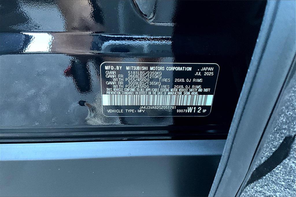 new 2025 Mitsubishi Outlander car, priced at $34,445