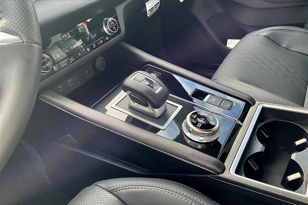 new 2025 Mitsubishi Outlander PHEV car, priced at $42,425