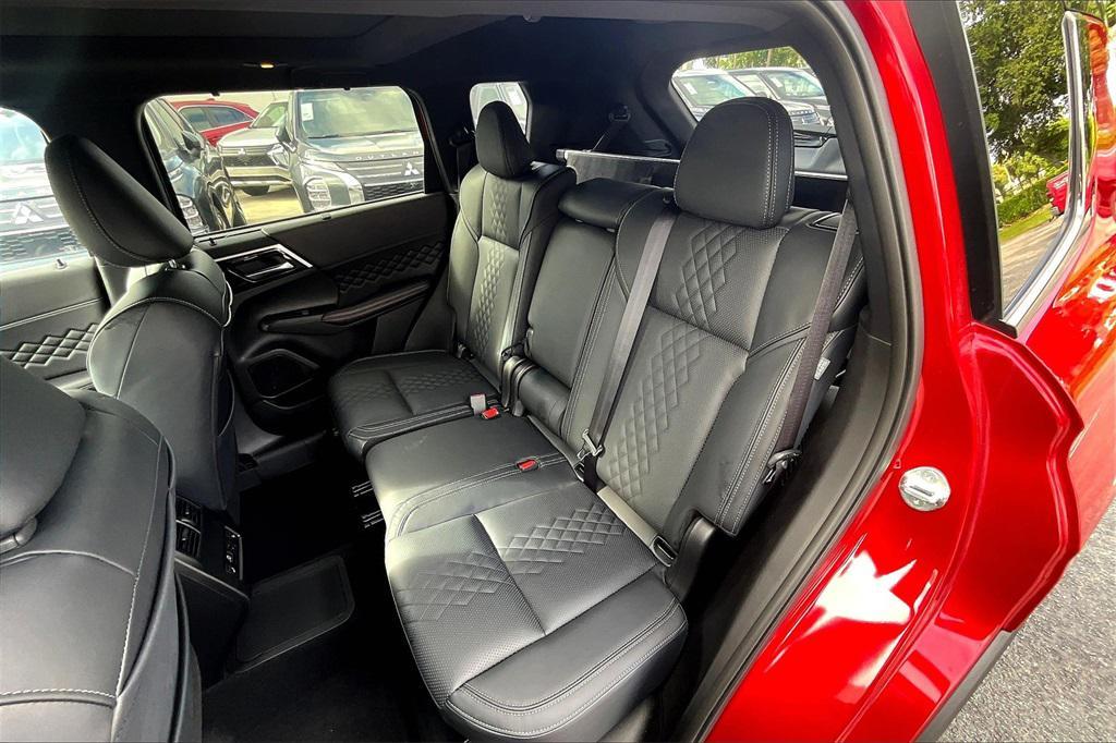 new 2025 Mitsubishi Outlander PHEV car, priced at $42,425