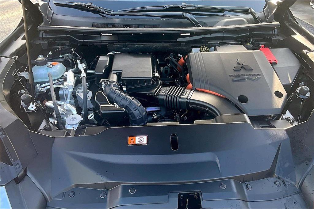 new 2025 Mitsubishi Outlander PHEV car, priced at $41,385