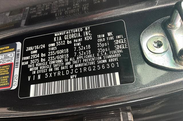 used 2024 Kia Sorento car, priced at $31,981