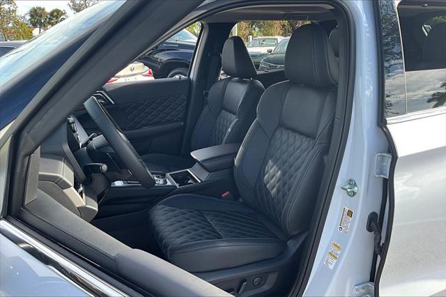 new 2025 Mitsubishi Outlander PHEV car, priced at $41,895