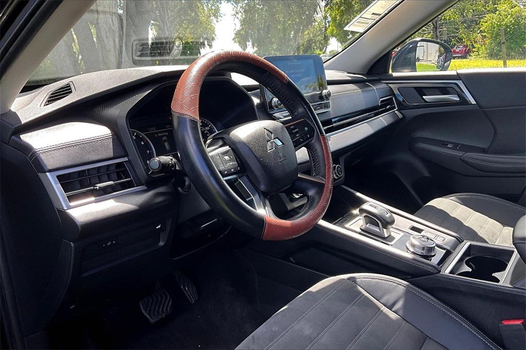 used 2023 Mitsubishi Outlander car, priced at $22,900